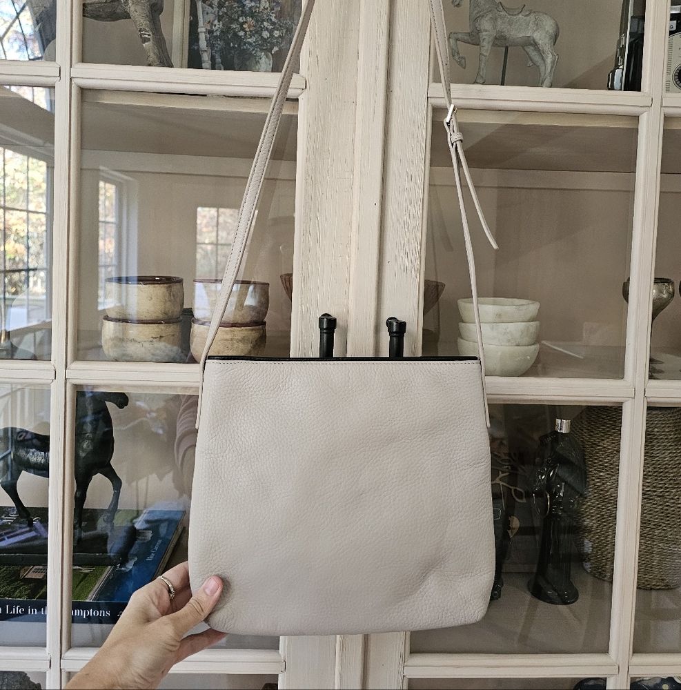 $229 Kate Spade Chester Street Dessi Crossbody - Picture 10 of 11